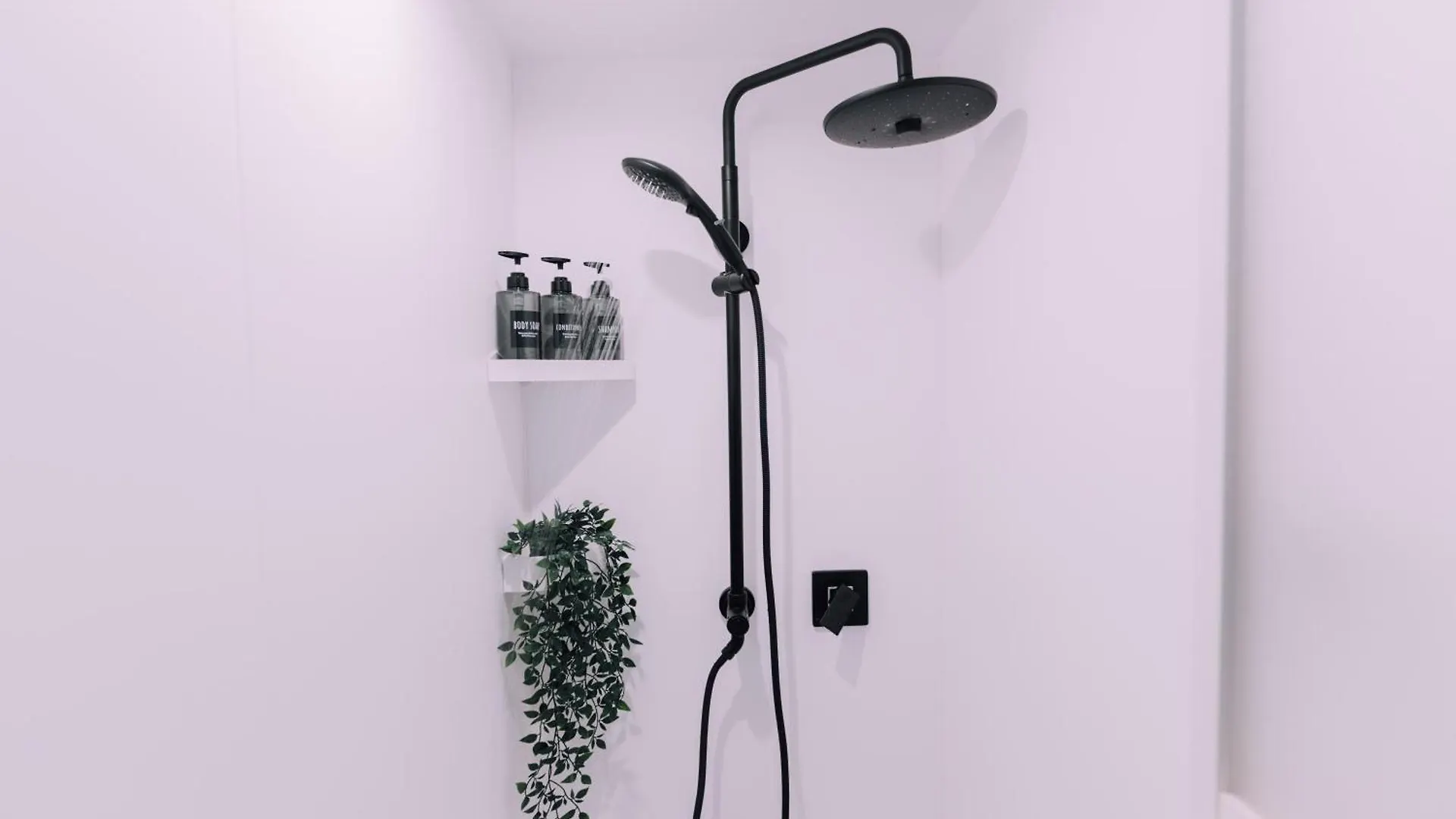 アパート Minimalist Loft Namba Compact Studio With A 24-Hour Gym Ma902 大阪市 日本